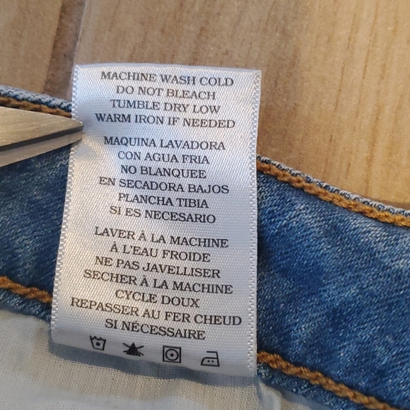 KanCan Mid Rise Light Wash Distressed Skinny Jeans 27 - Picture 10 of 15